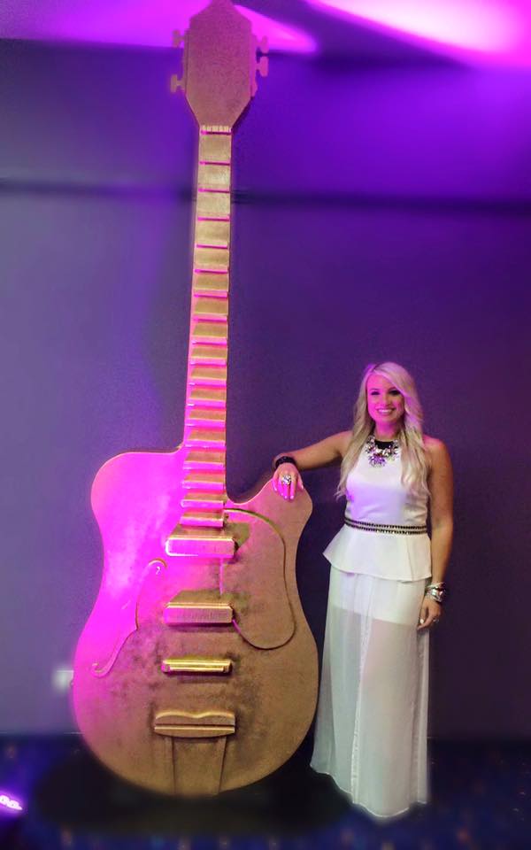 Hayley Jensen - Golden Guitar 2016