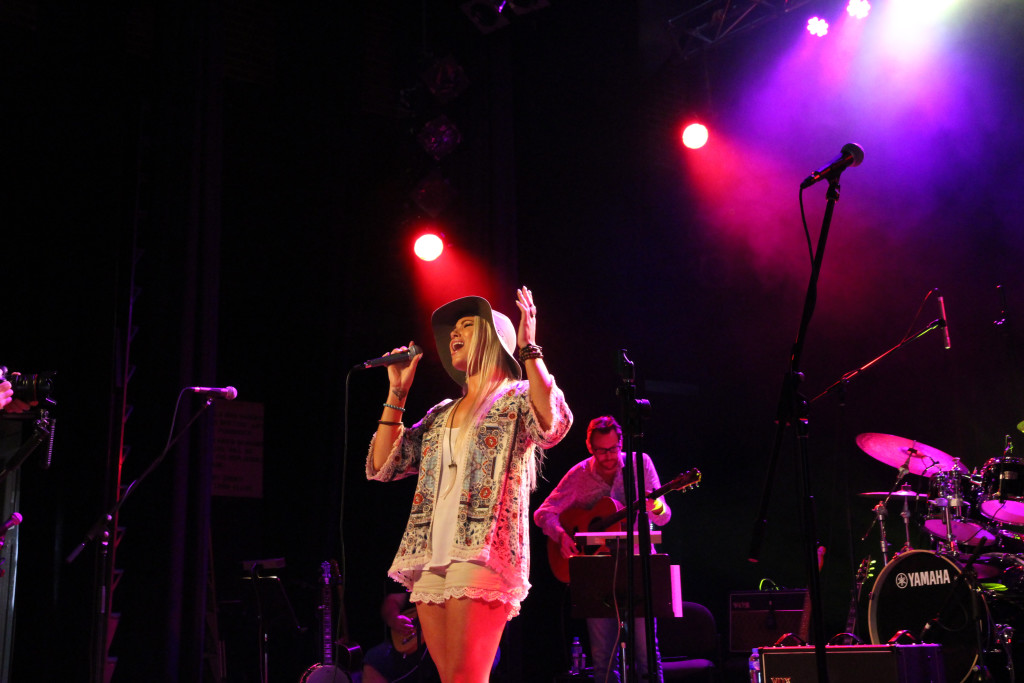 Hayley Jensen - Toyota StarMaker Final 2016 Tamworth 4